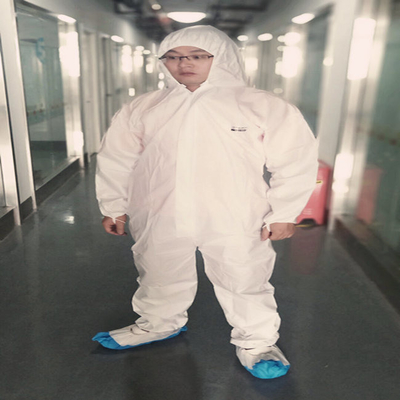 버릴 수 있는 상하가 붙은 작업복 타입 4 / 5 / 6에게 입히는 600 이상 버릴 수 있는 안전성